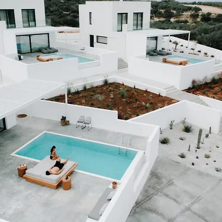 Cocoon Luxury Villa *